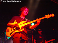 Ryo Okumoto live - bassist Kiyoshi Murakami (photo: John Bollenberg