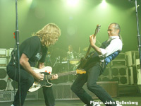 Status Quo's Rick Parfitt (left) and Francis Rossi (photo: John Bollenberg)